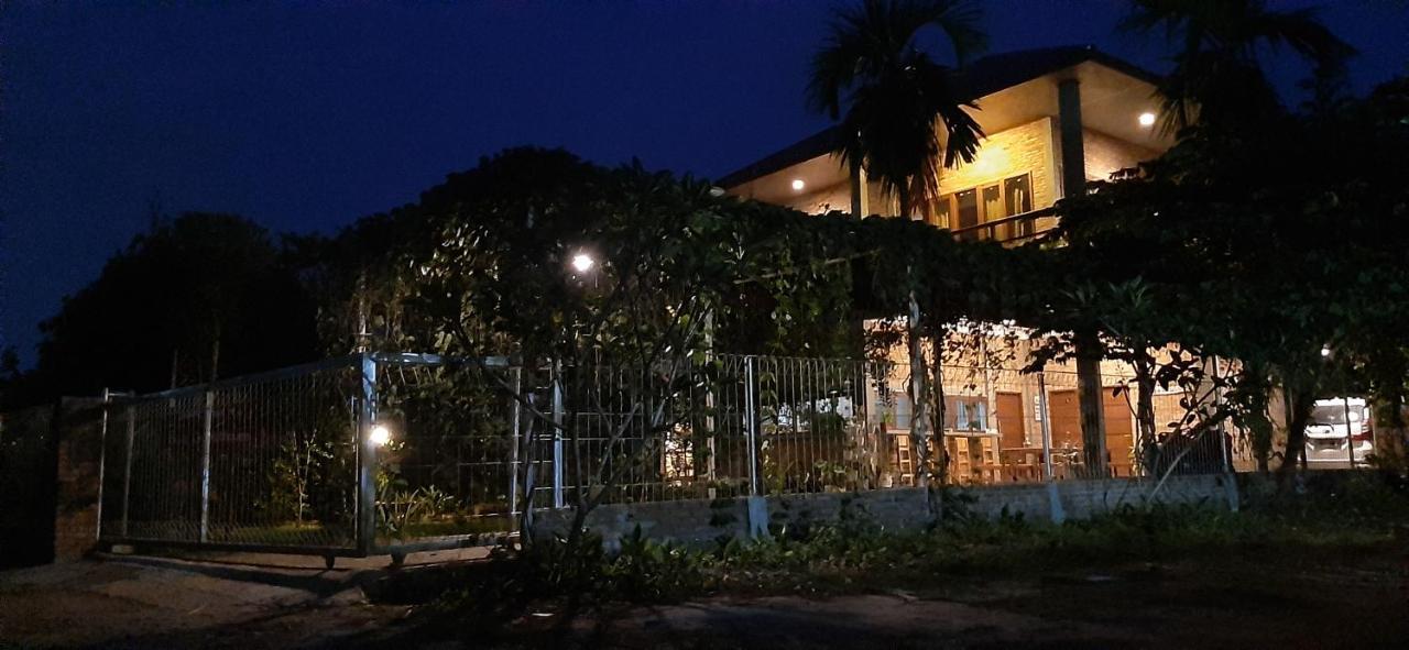 Bua Guest House Medan Ngoại thất bức ảnh